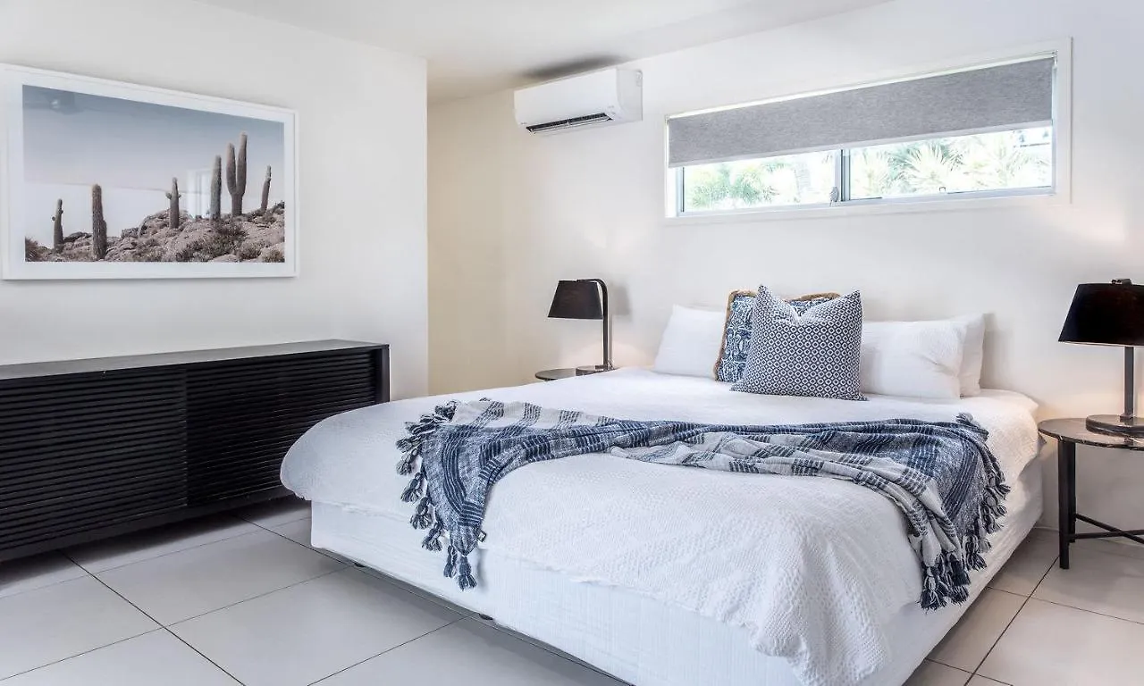 Noosaville Hideaway