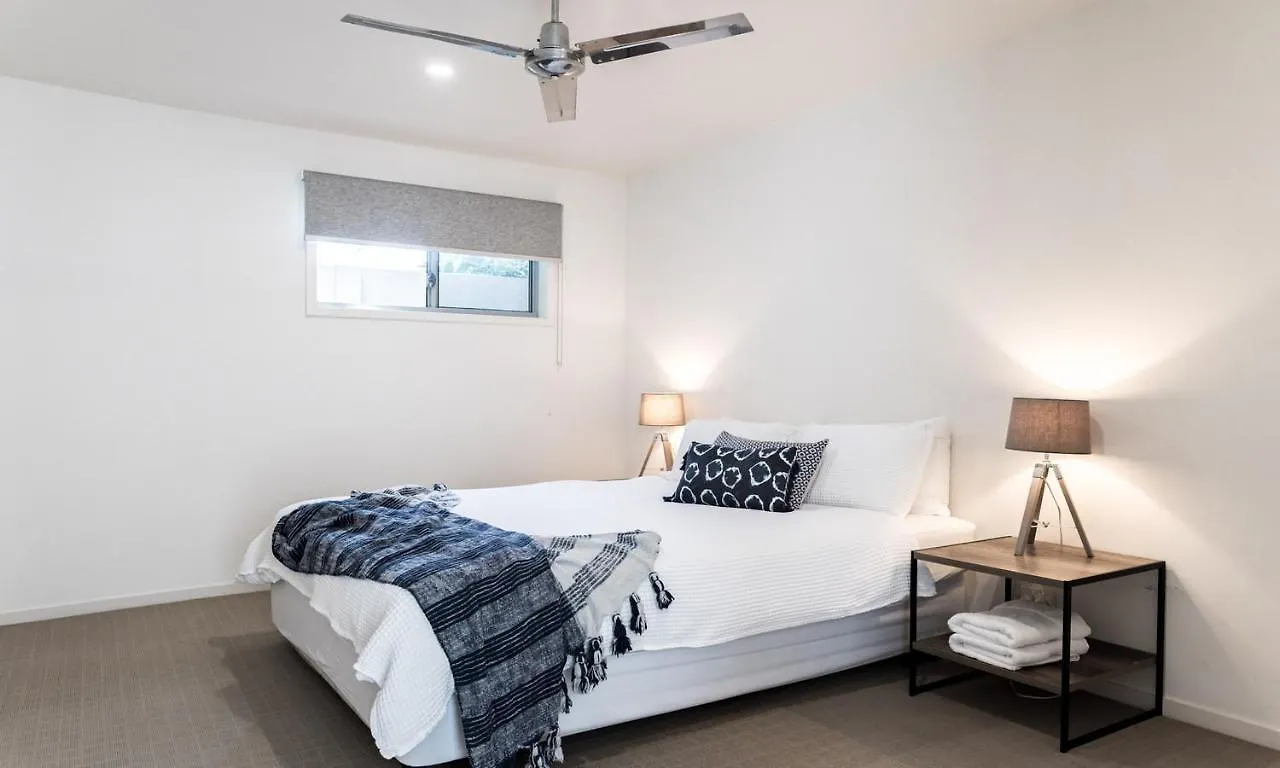 Noosaville Hideaway 0*,